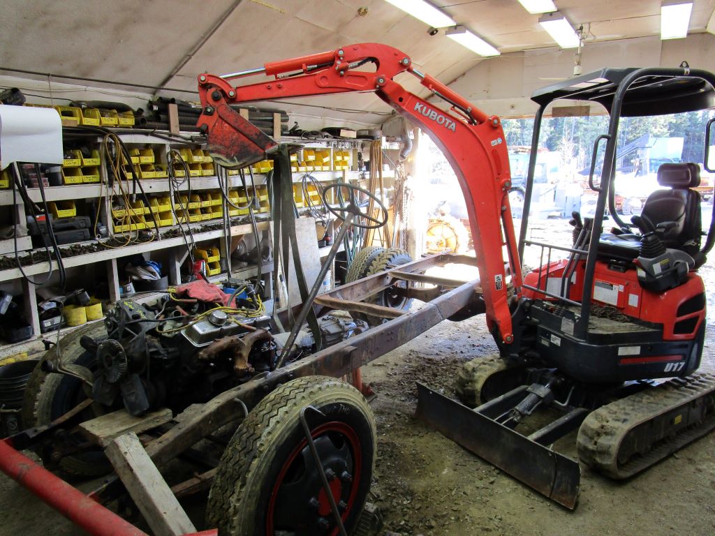 1938 Maple Leaf Truck repairs